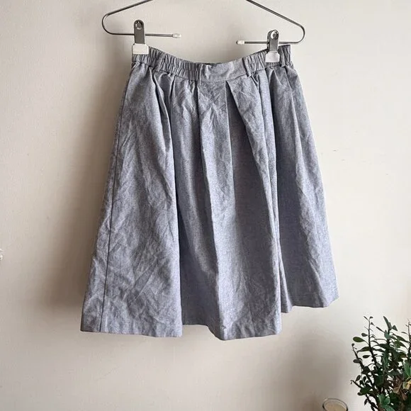 MOON Grey A-line Flair Skirt Size Small NWT - Picture 4 of 6